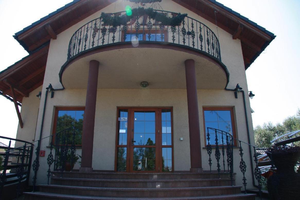 Przystan Nad Sola Aparthotel Биелани Екстериор снимка