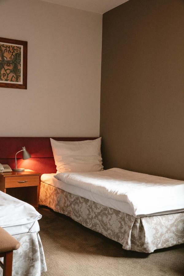 Przystan Nad Sola Aparthotel Биелани Екстериор снимка